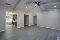 813 Elaine, Wake Village, TX 75501