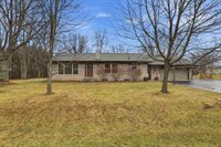 3831 County Road Q, Amherst Junction, WI 54407