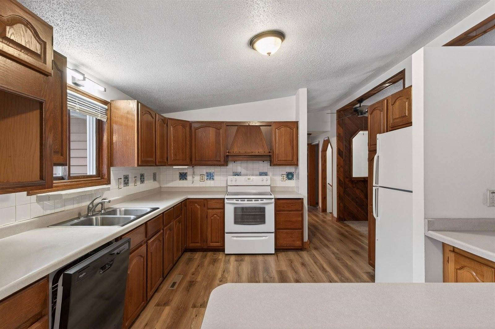 613 Kimball Avenue, Nekoosa, WI 54457