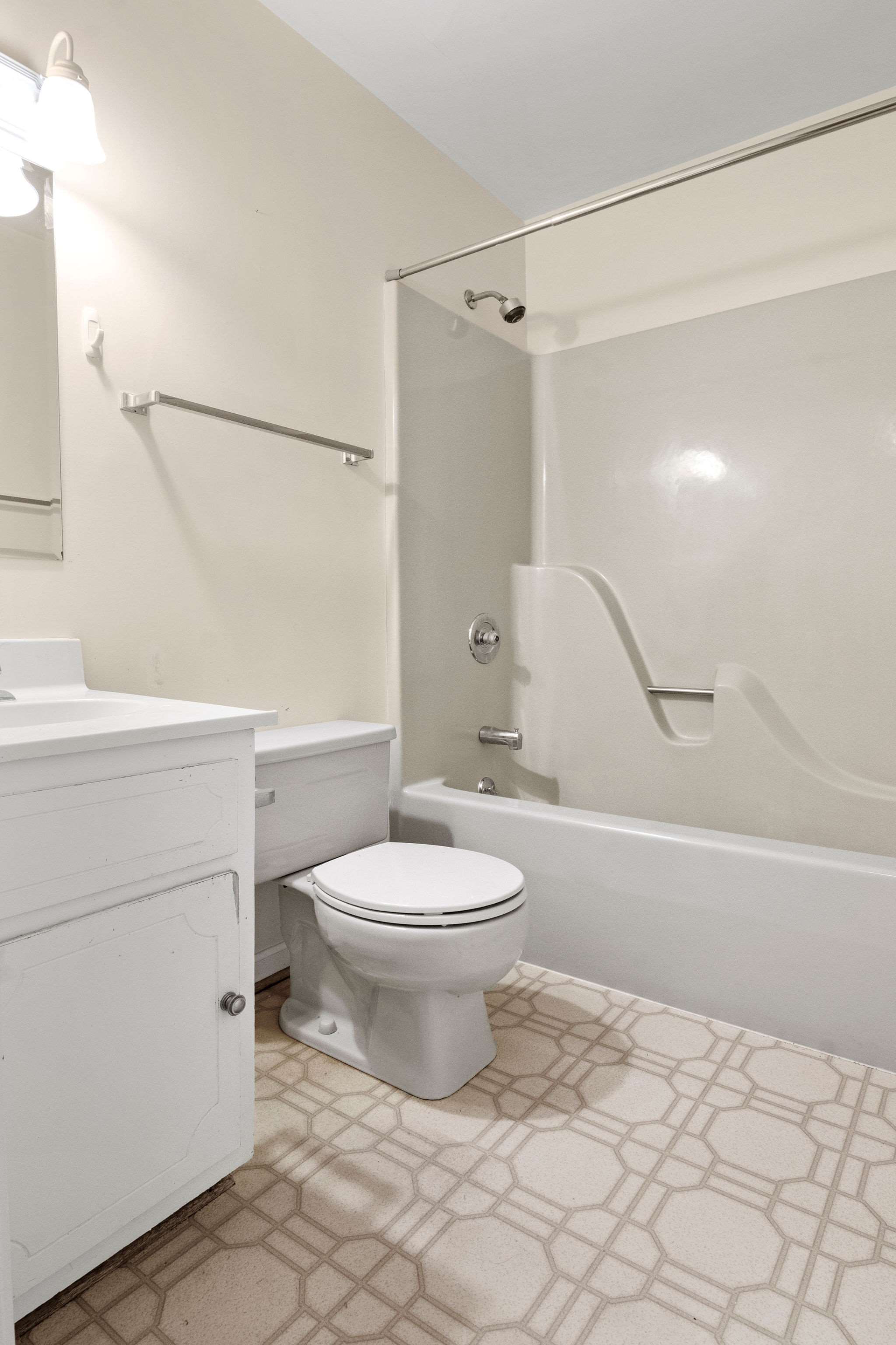 925 Huntwood Lane, Charlottesville, VA 22901