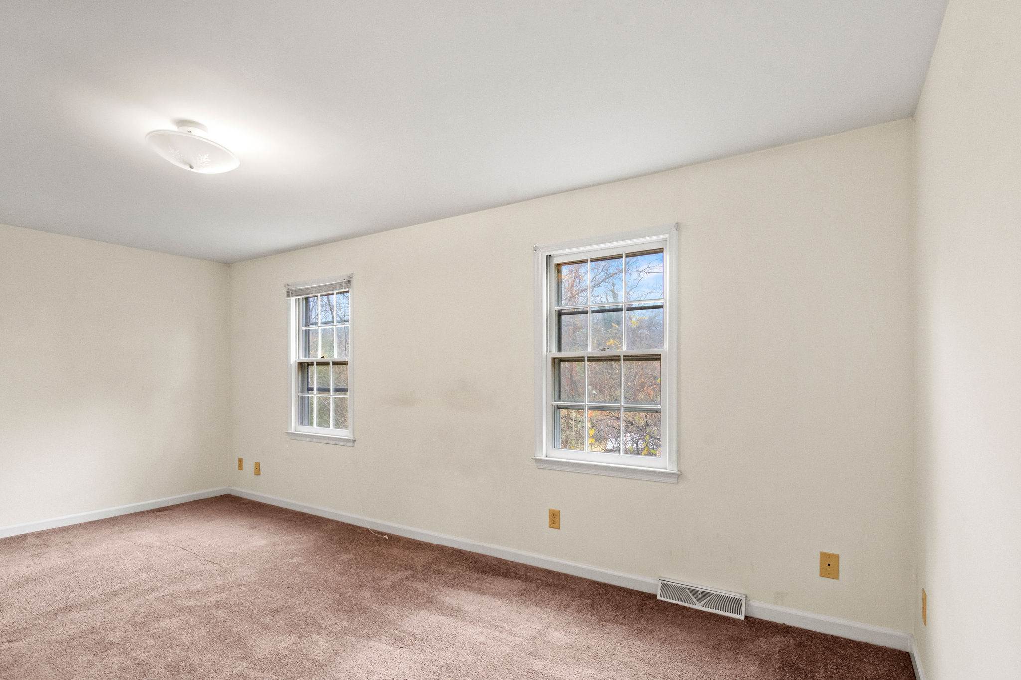 925 Huntwood Lane, Charlottesville, VA 22901