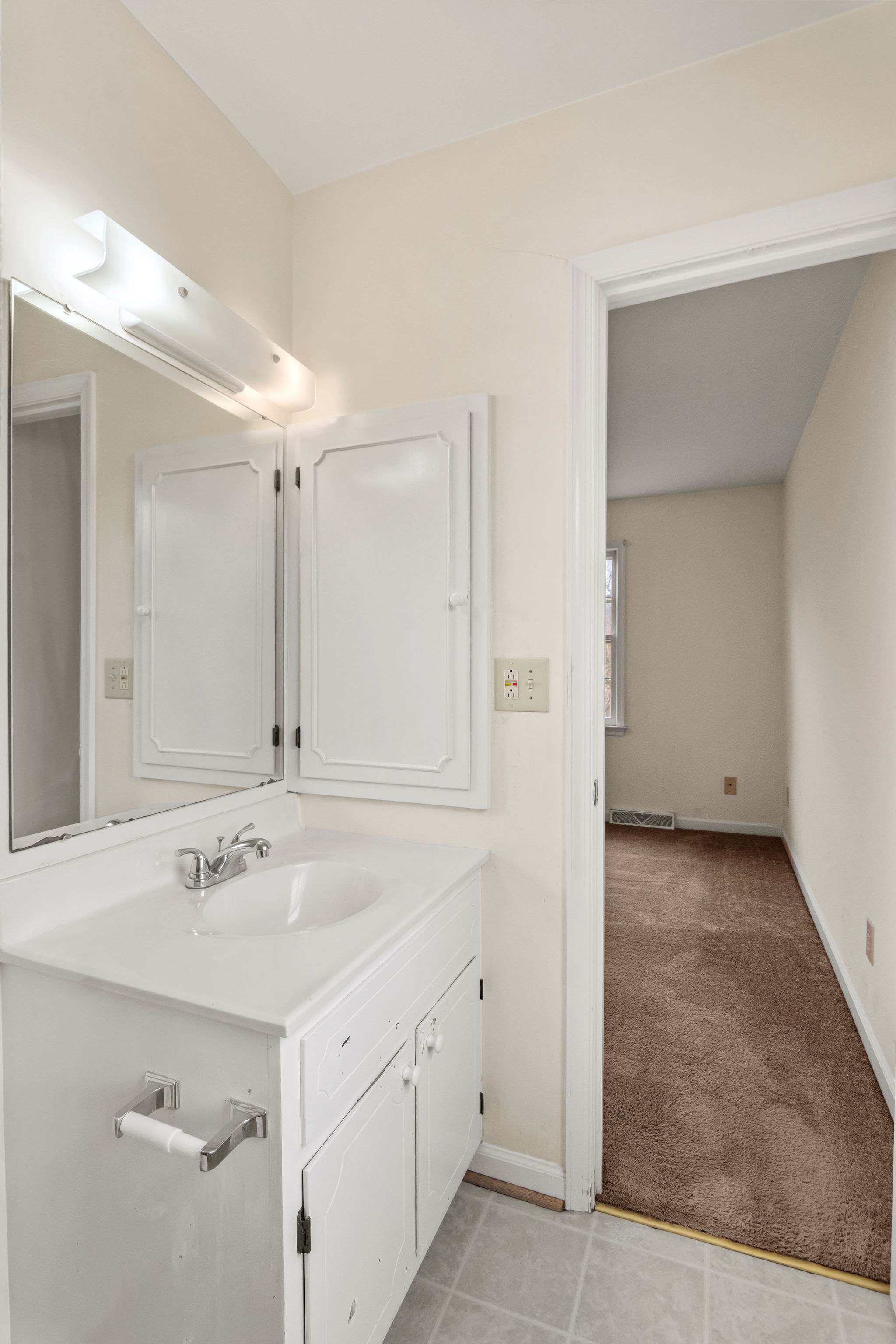 925 Huntwood Lane, Charlottesville, VA 22901