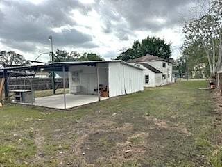 207 South 5th Street, Highlands, TX 77562