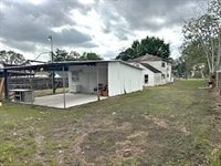 207 South 5th Street, Highlands, TX 77562