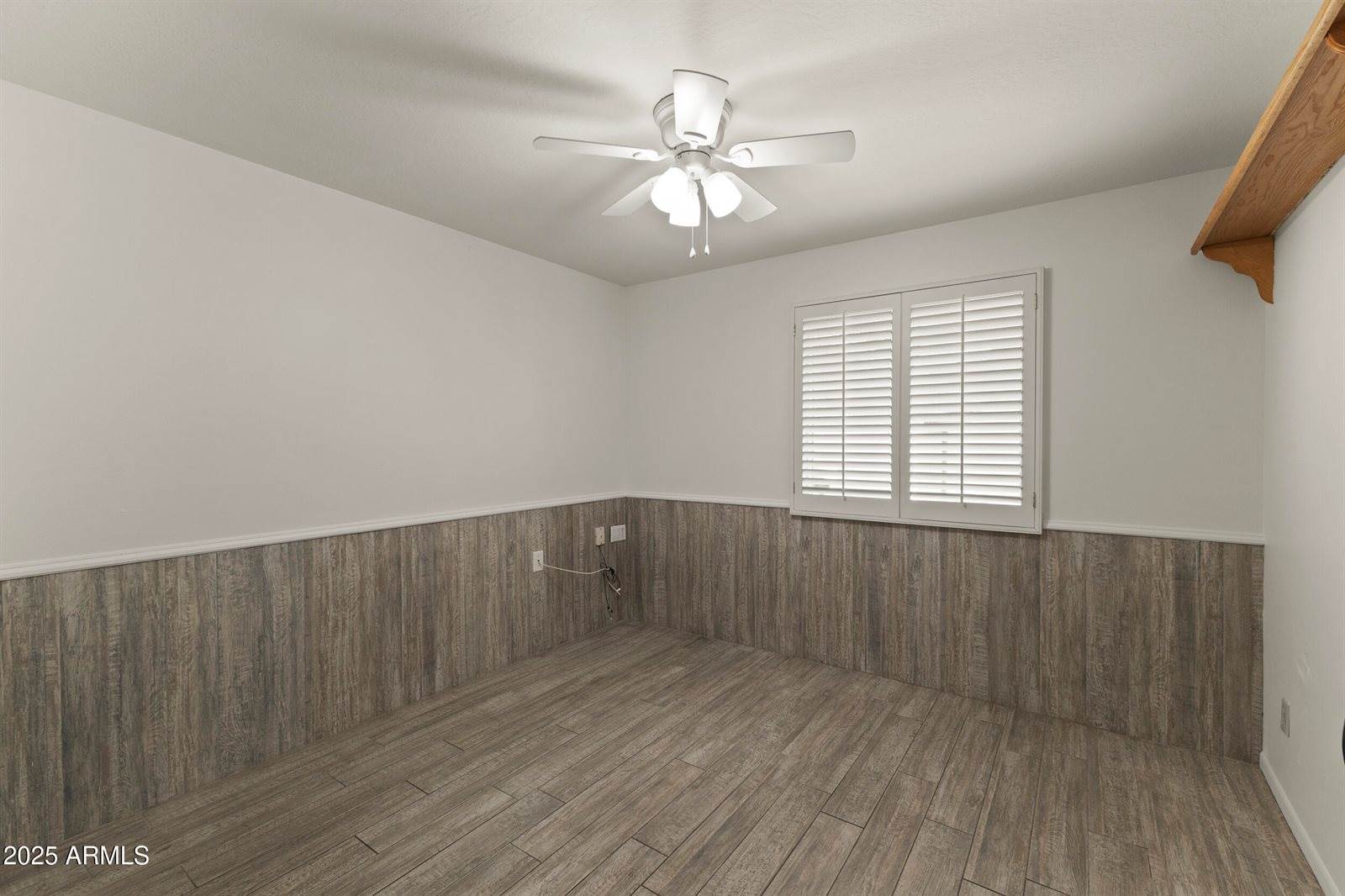 2528 East Geneva Drive, Tempe, AZ 85282