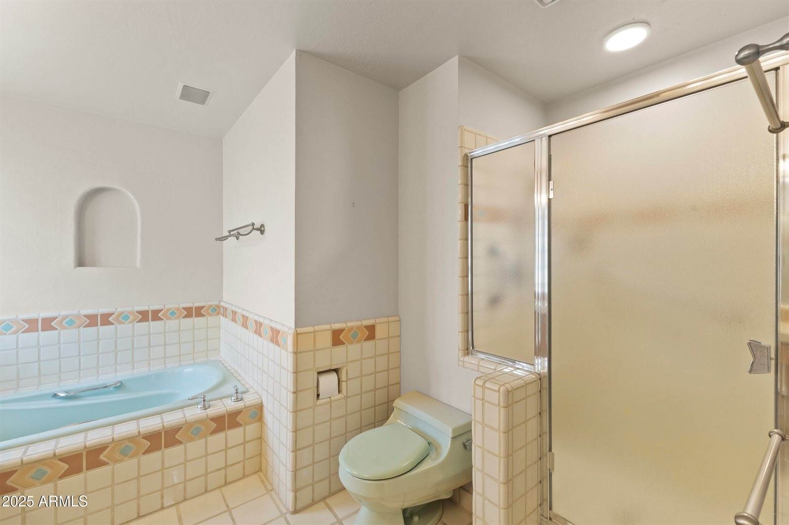 2528 East Geneva Drive, Tempe, AZ 85282