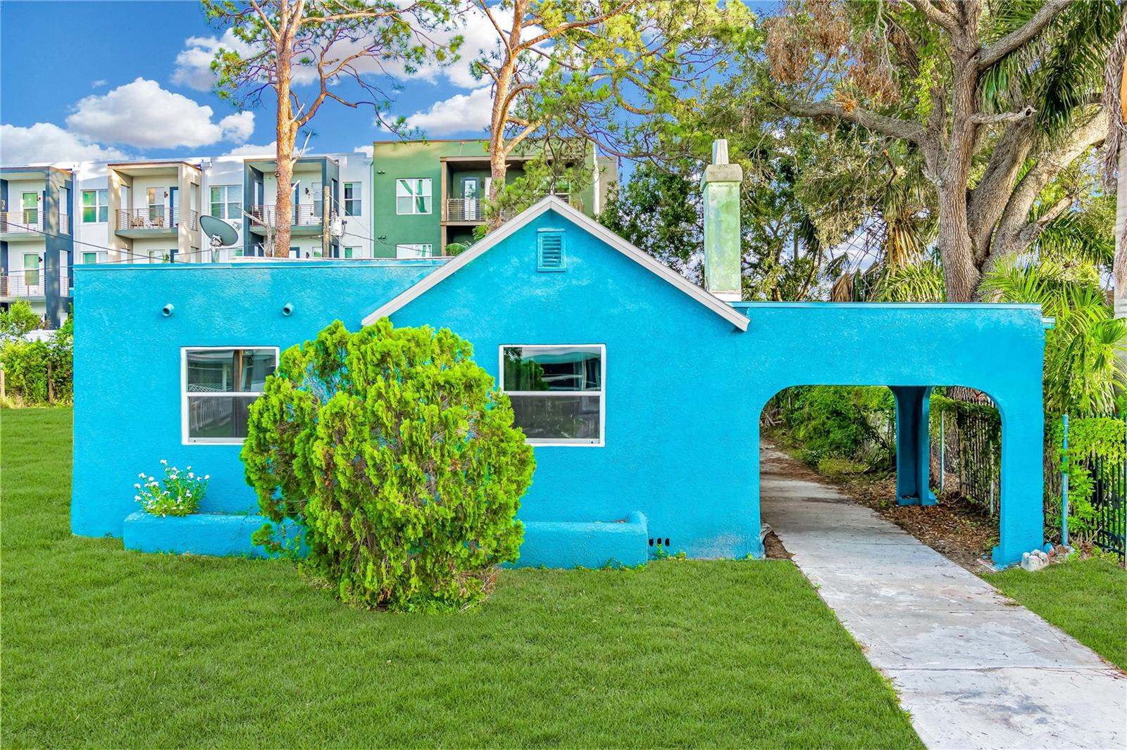 762 30TH Avenue South, Saint Petersburg, FL 33705