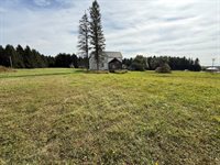 486 North Street, Houlton, ME 04730