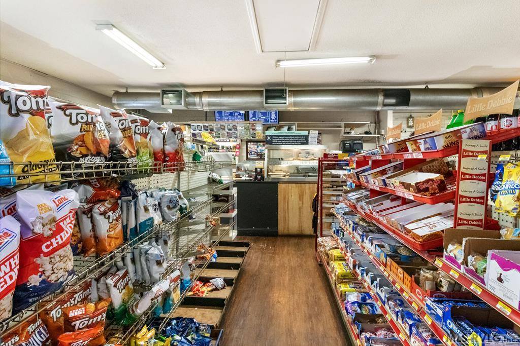 2986 Hendricks Mill Road, Ebony, VA 23845