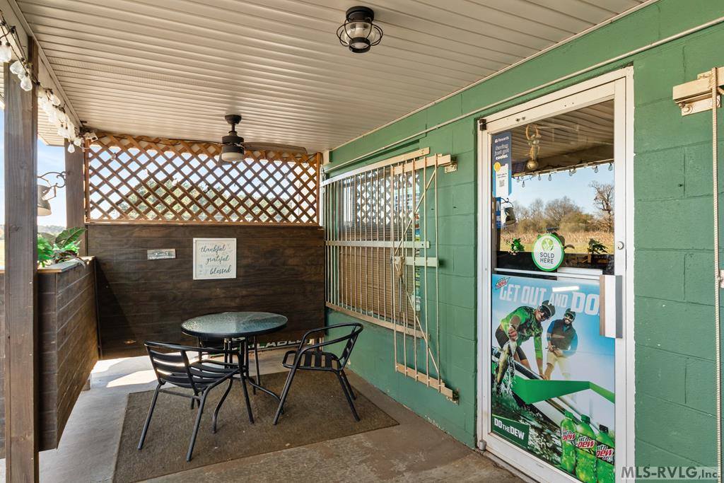 2986 Hendricks Mill Road, Ebony, VA 23845