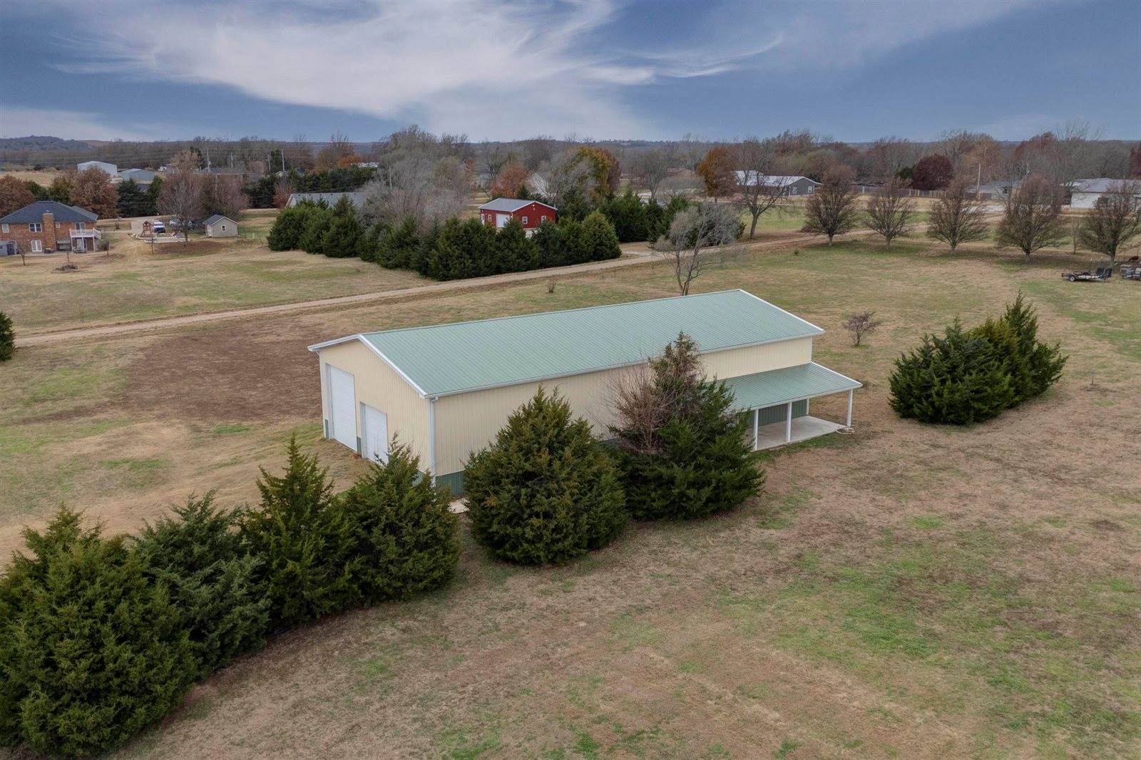 10307 Quail Ln, Arkansas City, KS 67005