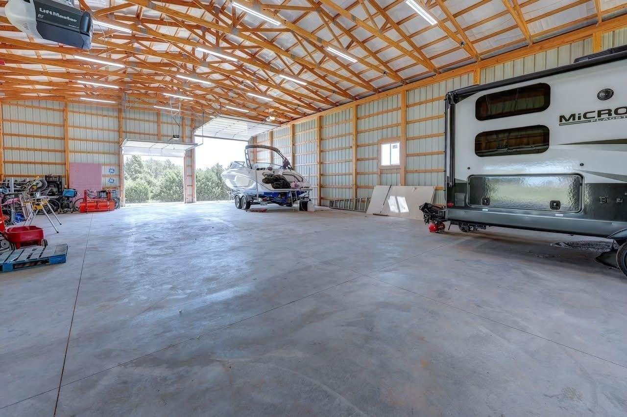 10307 Quail Ln, Arkansas City, KS 67005