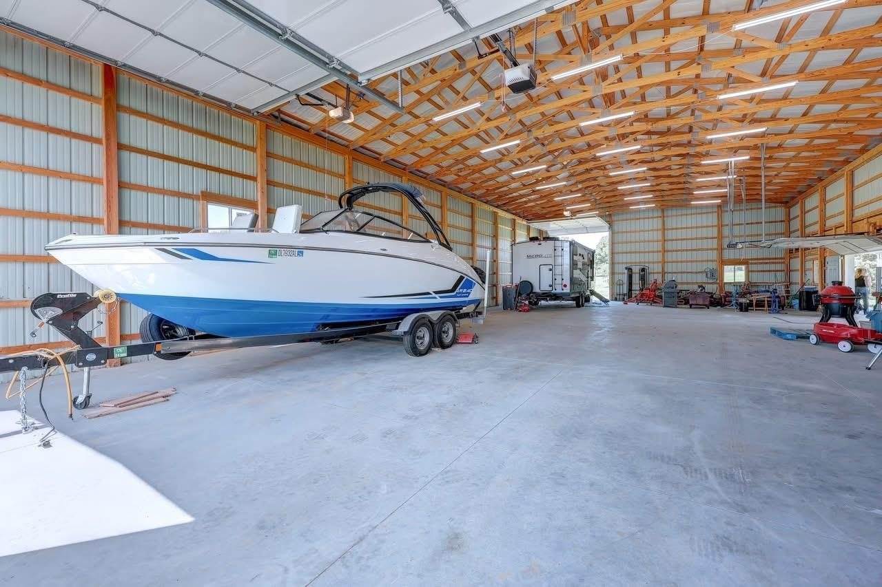 10307 Quail Ln, Arkansas City, KS 67005