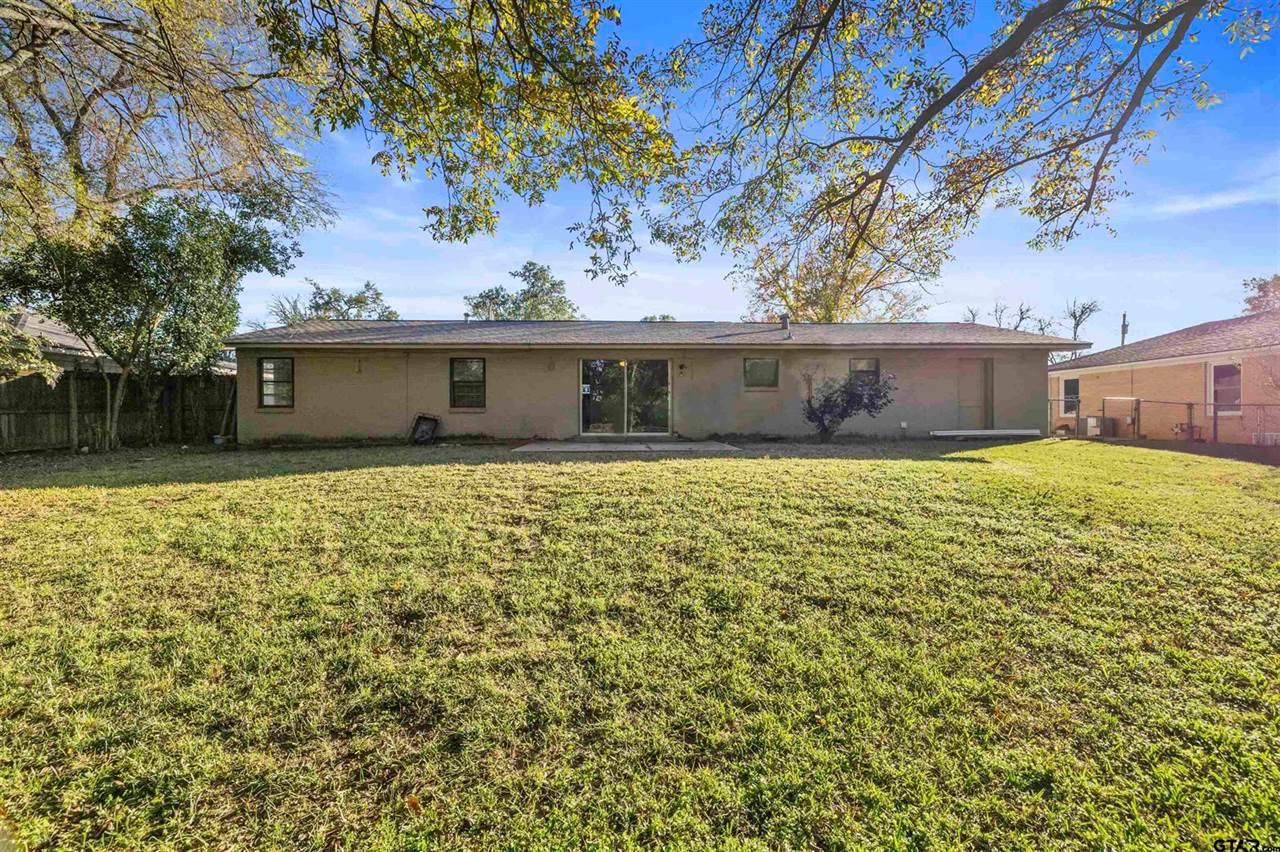 204 Ridgecrest, Tyler, TX 75701