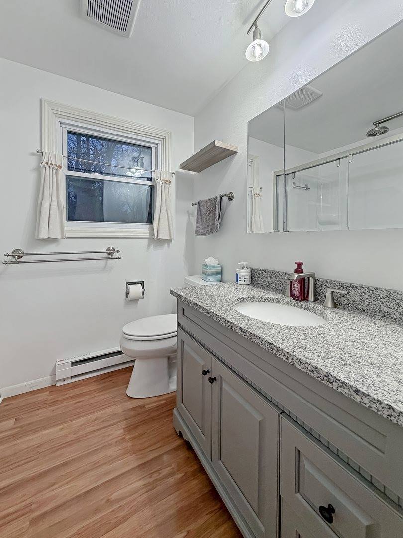 2003 Eagle Drive, Freeport, IL 61032