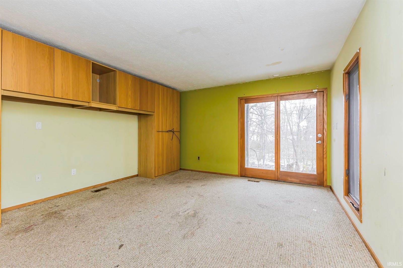 3200 S Burlington Drive, Muncie, IN 47302