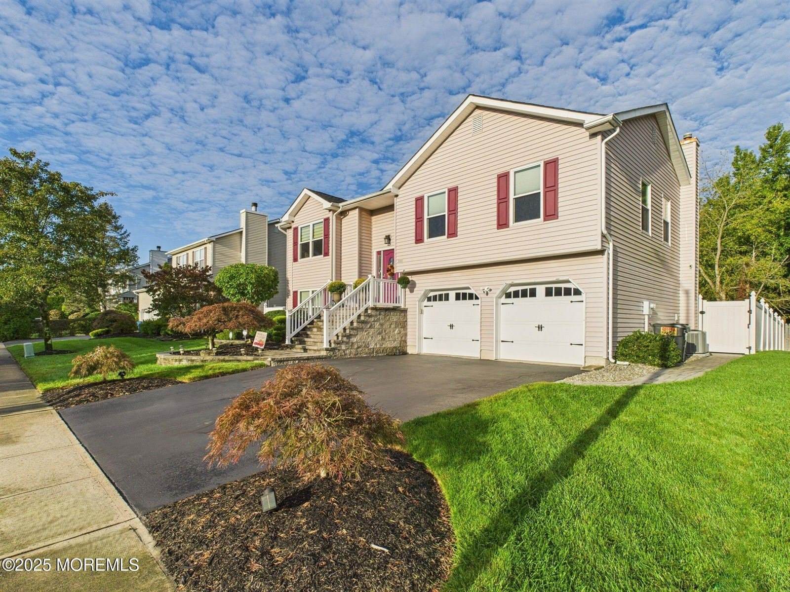 20 Netty Street, Howell, NJ 07731