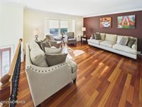 20 Netty Street, Howell, NJ 07731