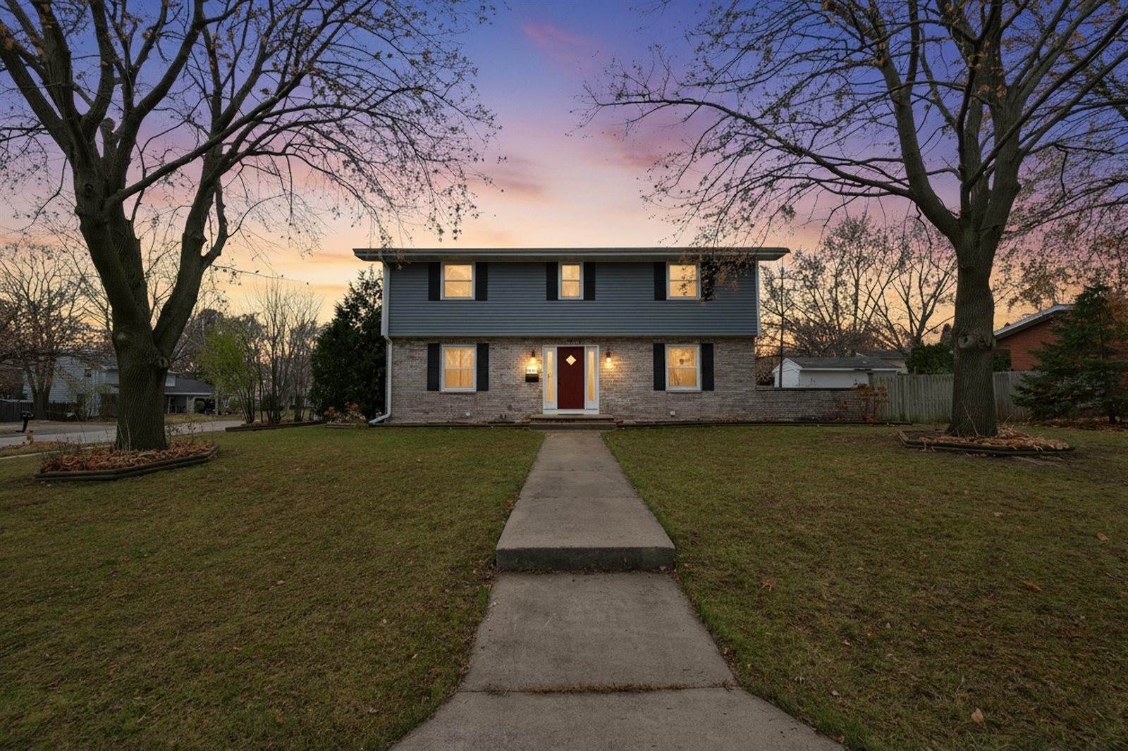 436 East Briar Lane, Green Bay, WI 54301