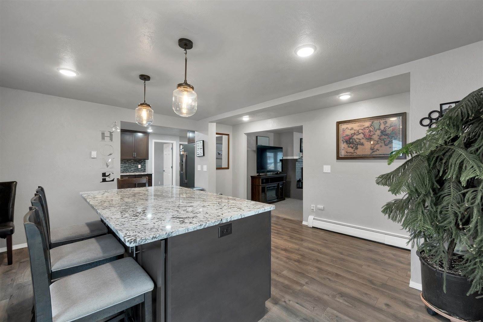 436 East Briar Lane, Green Bay, WI 54301