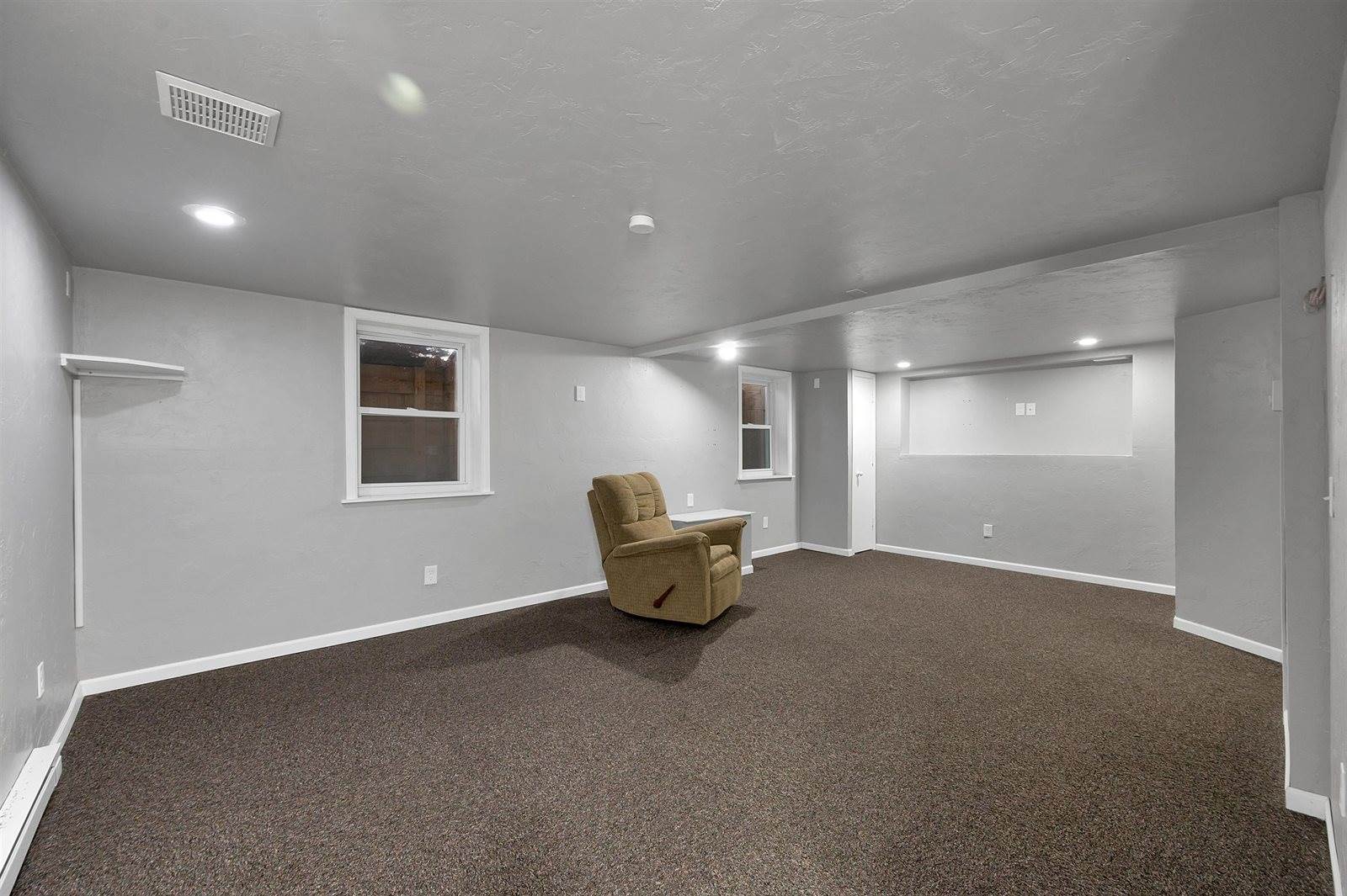 436 East Briar Lane, Green Bay, WI 54301