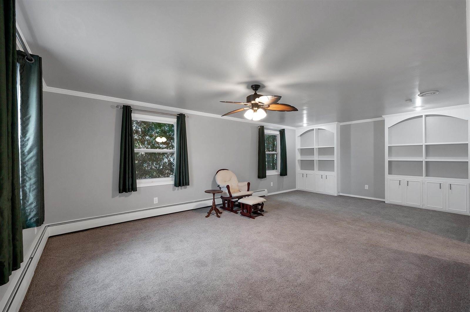 436 East Briar Lane, Green Bay, WI 54301