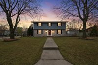 436 East Briar Lane, Green Bay, WI 54301