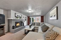 436 East Briar Lane, Green Bay, WI 54301