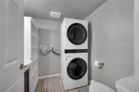 436 East Briar Lane, Green Bay, WI 54301