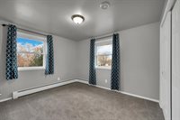 436 East Briar Lane, Green Bay, WI 54301