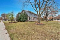 436 East Briar Lane, Green Bay, WI 54301