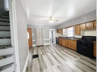 1440 South Chicago Avenue, Freeport, IL 61032