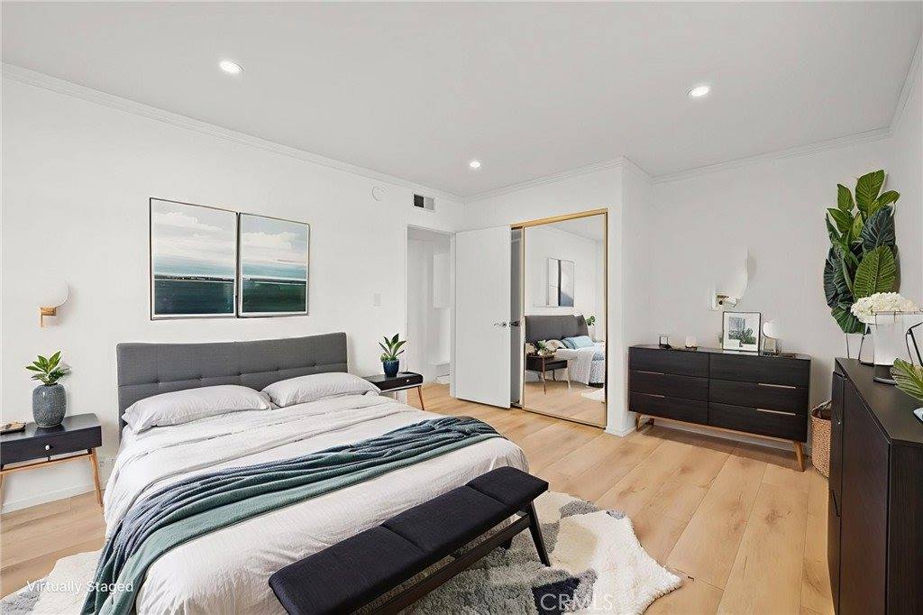 5017 Cartwright, North Hollywood, CA 91601