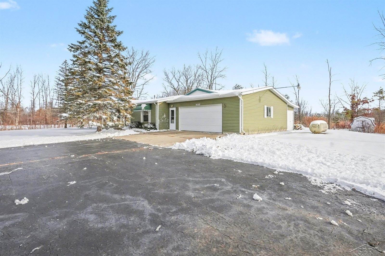 4030 Maloney Road, Pinconning, MI 48650