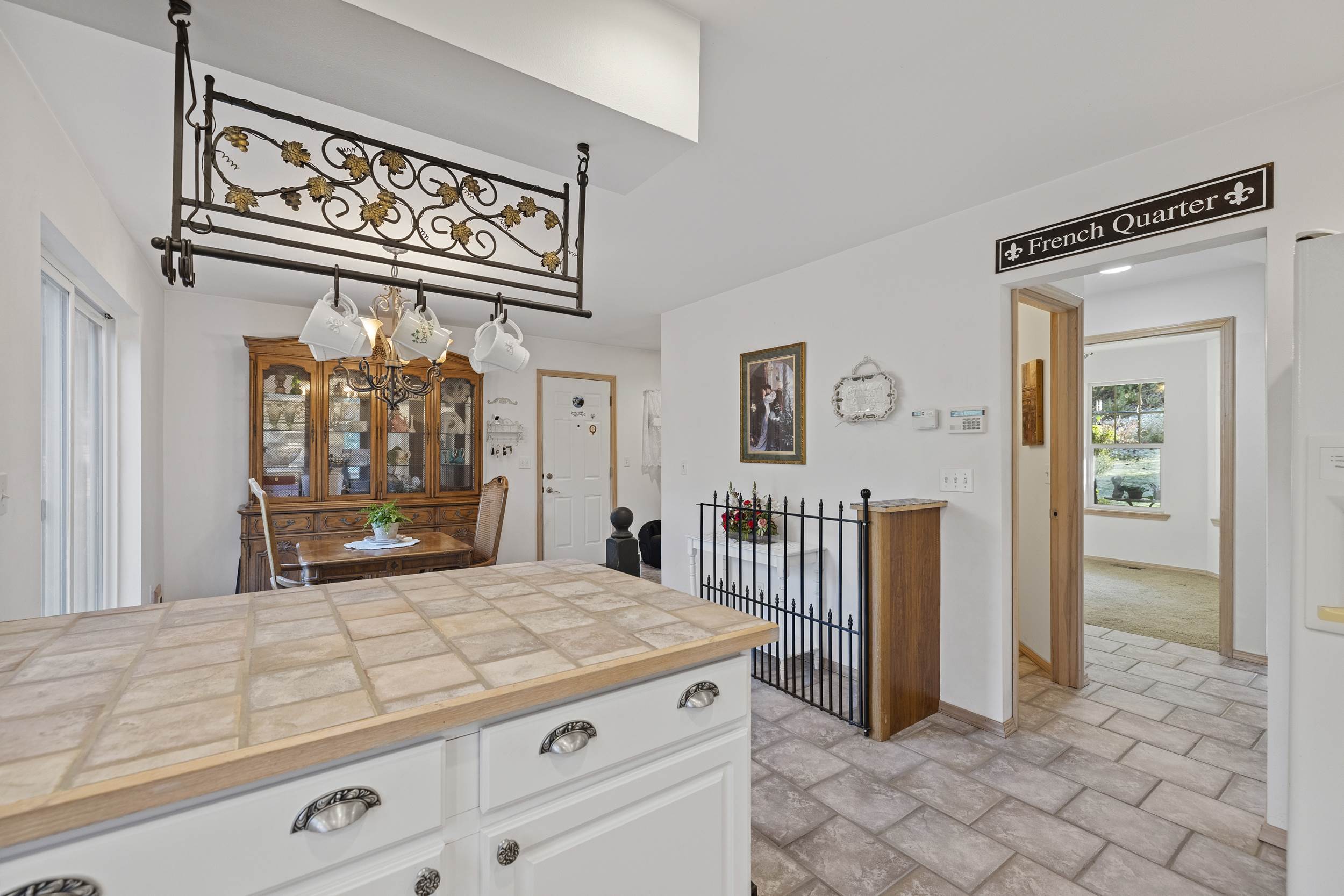 22068 McMurray Shore Drive, Mount Vernon, WA 98274