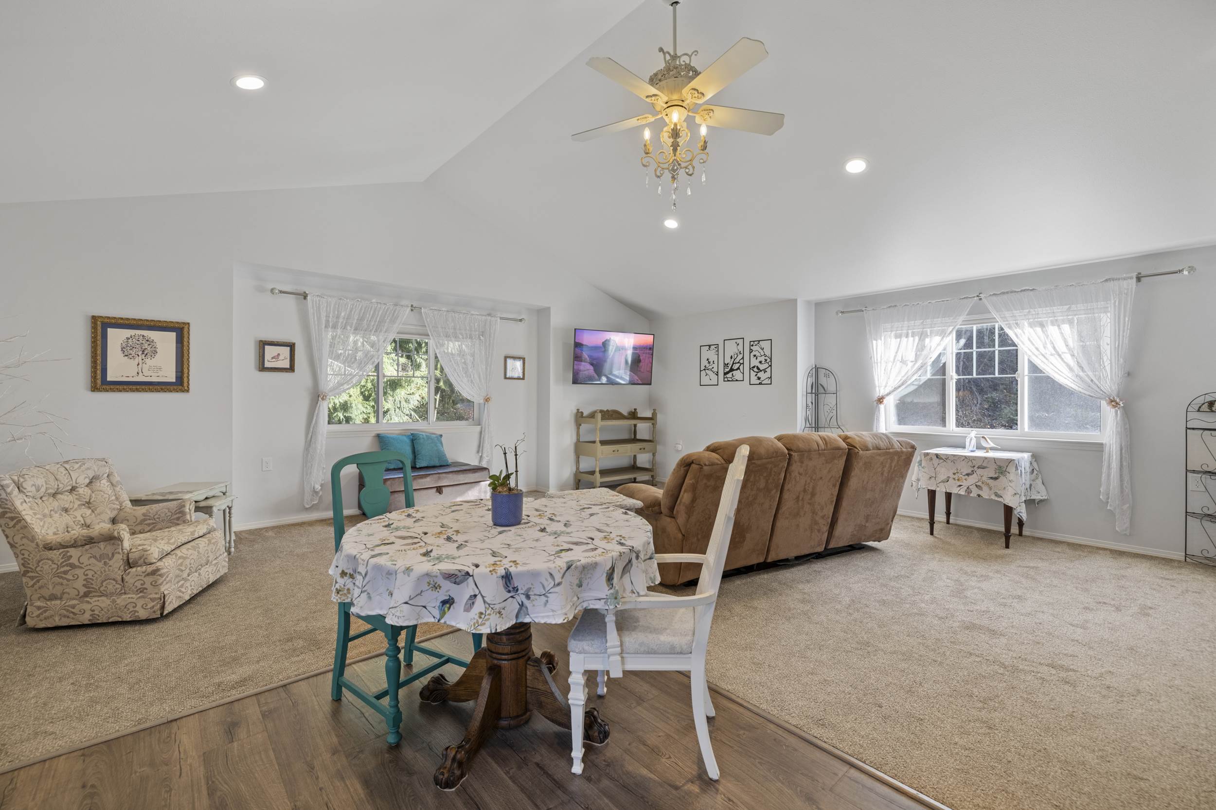 22068 McMurray Shore Drive, Mount Vernon, WA 98274