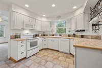 22068 McMurray Shore Drive, Mount Vernon, WA 98274