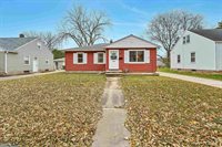 915 Colonial Avenue, Green Bay, WI 54304