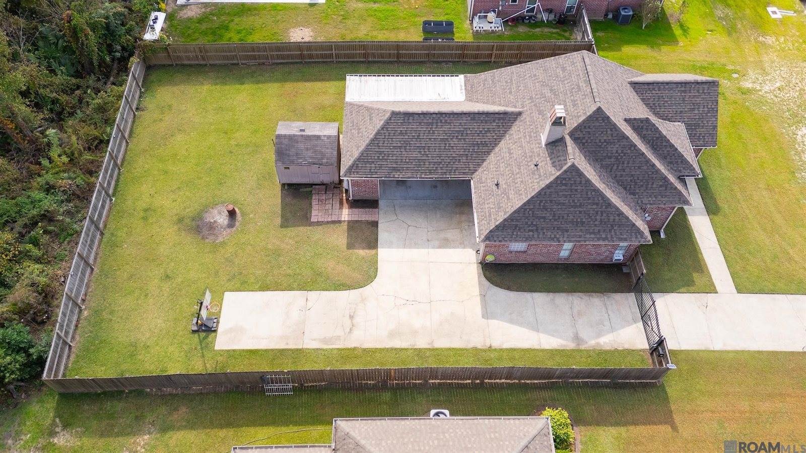 8506 M's Cv, Sorrento, LA 70778