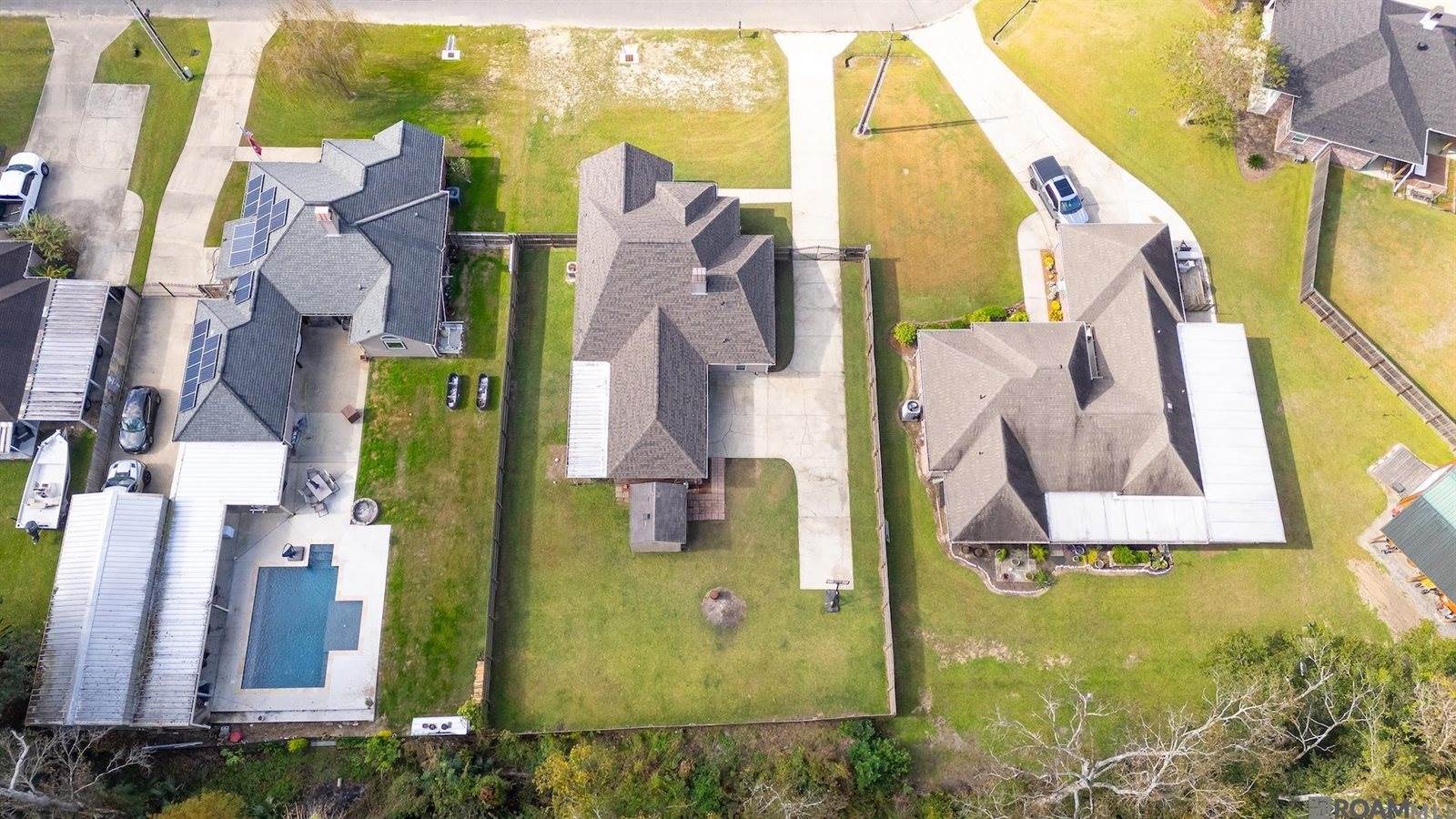 8506 M's Cv, Sorrento, LA 70778