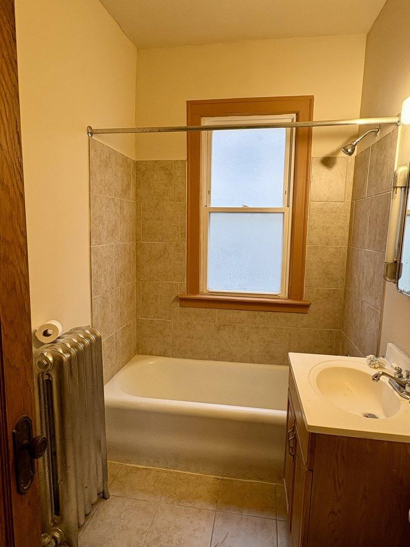 7036 South Artesian Avenue, Chicago, IL 60629