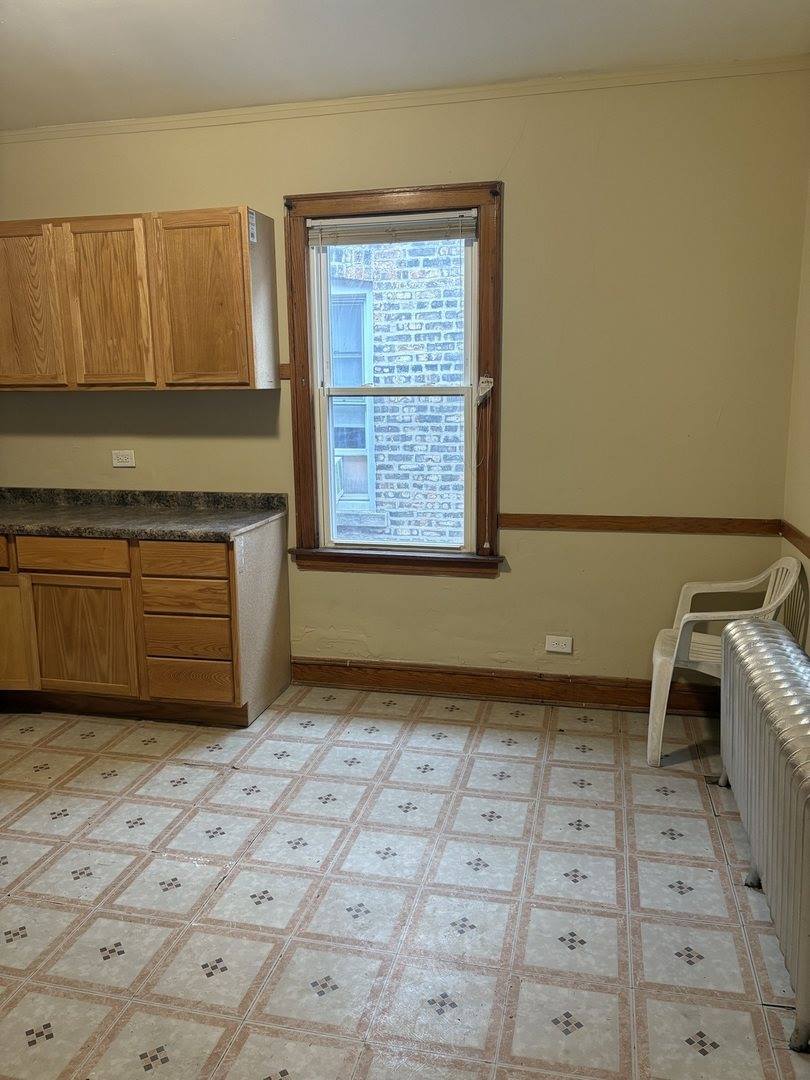 7036 South Artesian Avenue, Chicago, IL 60629