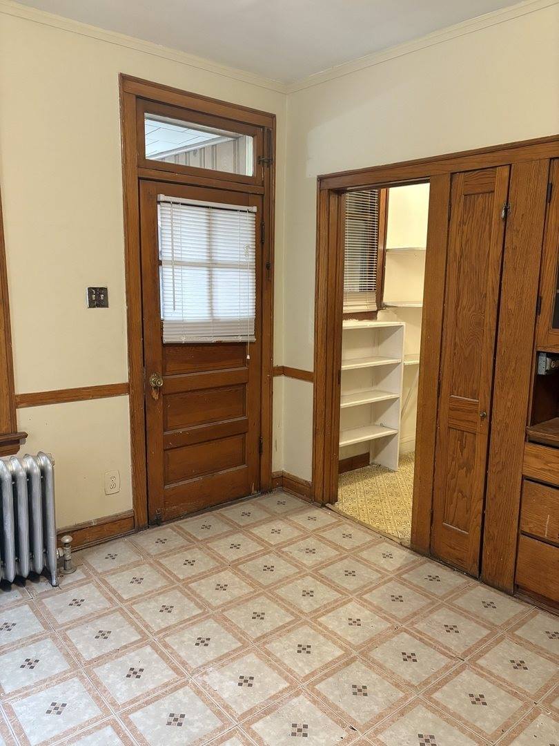 7036 South Artesian Avenue, Chicago, IL 60629