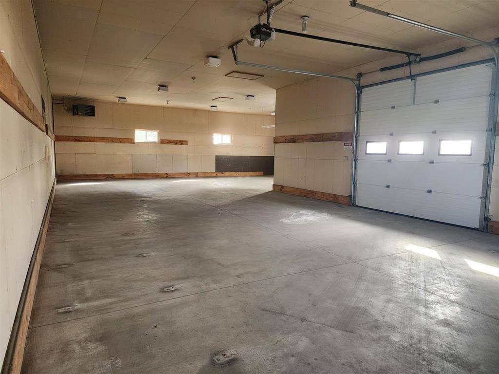 1901 S Karau Avenue, Marshfield, WI 54449