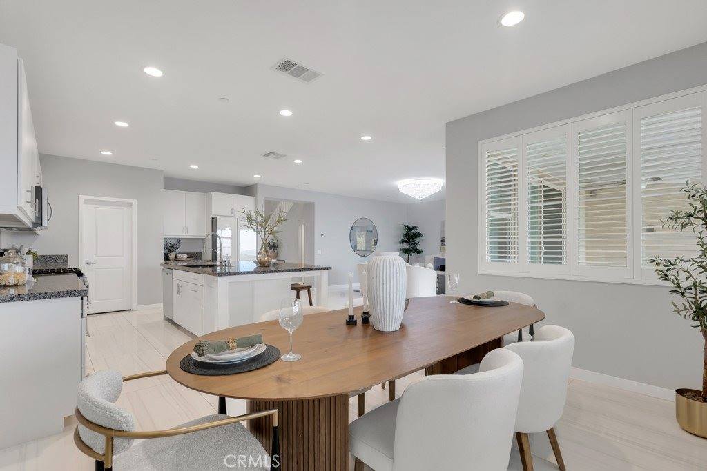 18348 Cachet, Canyon Country, CA 91350