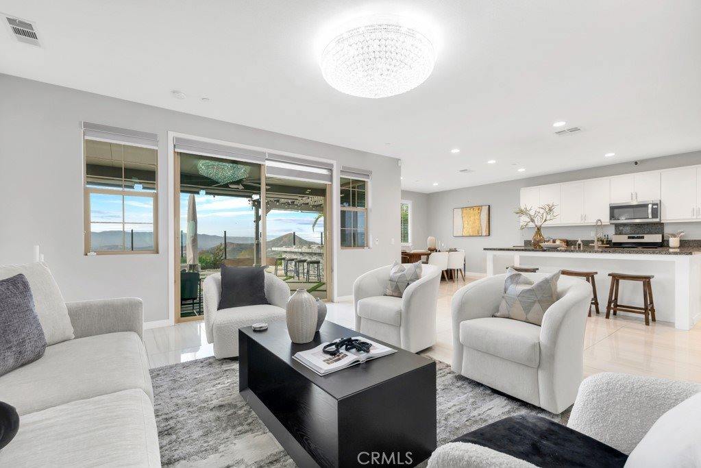 18348 Cachet, Canyon Country, CA 91350