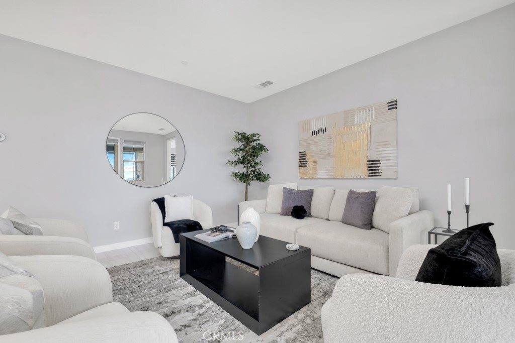 18348 Cachet, Canyon Country, CA 91350