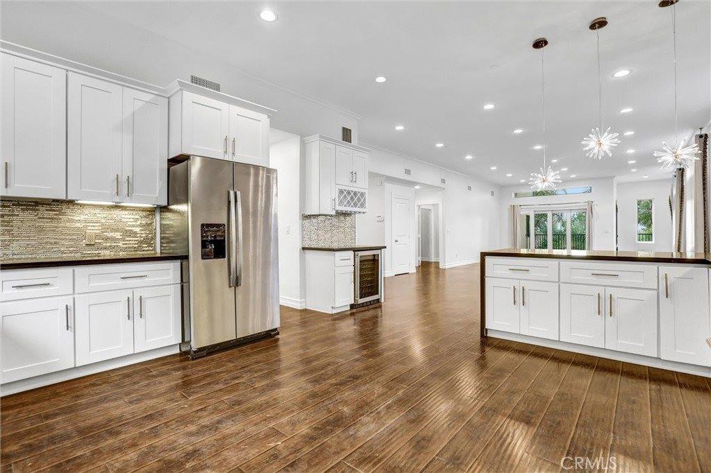 22202 Avenue San Luis, Woodland Hills, CA 91364