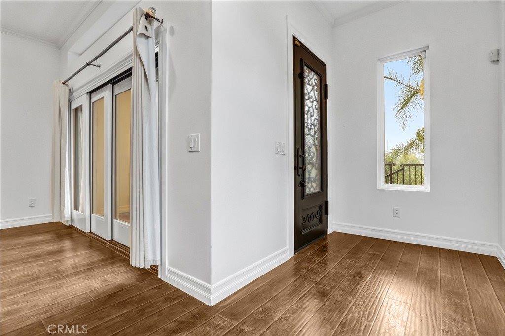 22202 Avenue San Luis, Woodland Hills, CA 91364