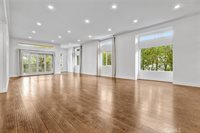 22202 Avenue San Luis, Woodland Hills, CA 91364